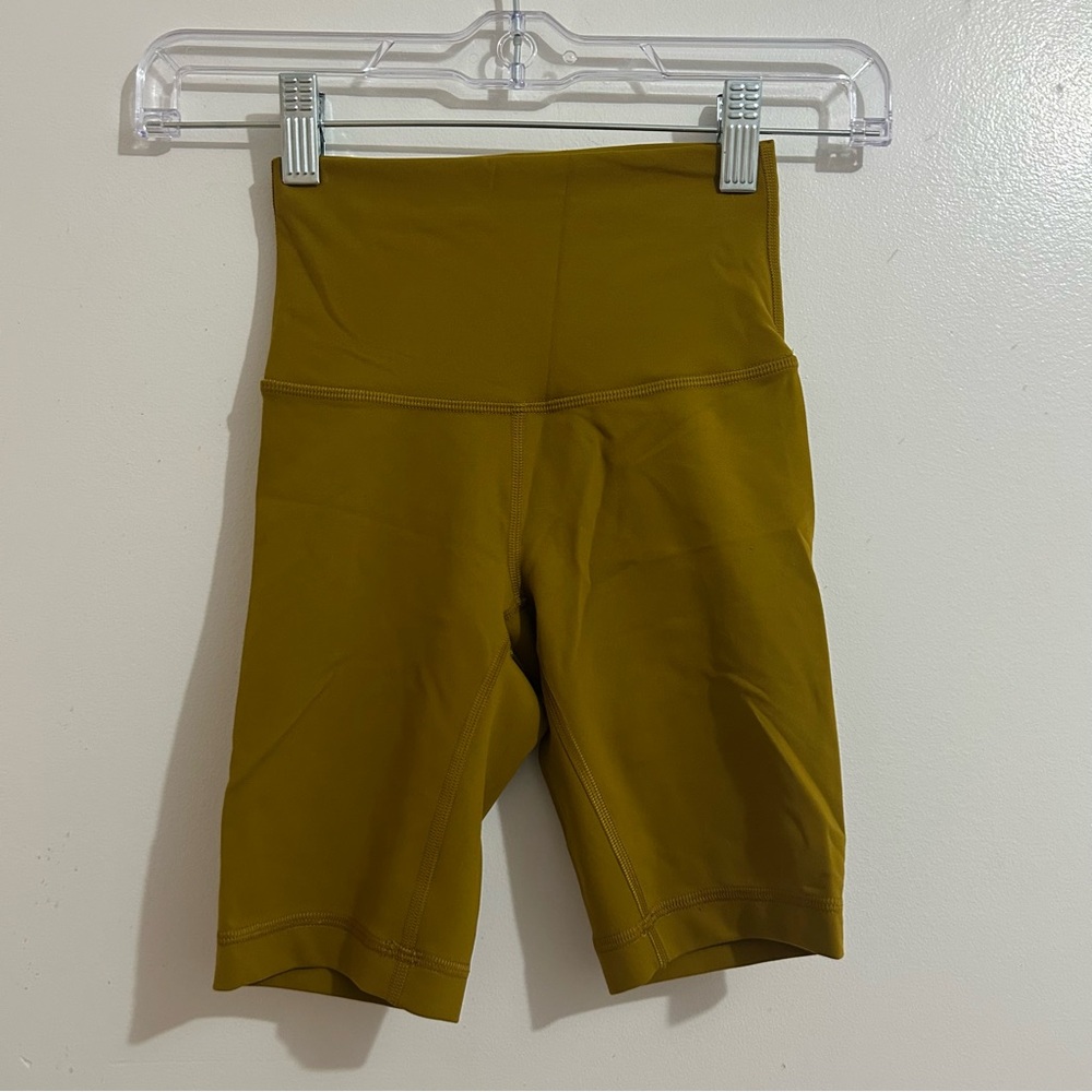 Lululemon Shorts Womens Size 0 Gold Spice Align Short 8" Inseam